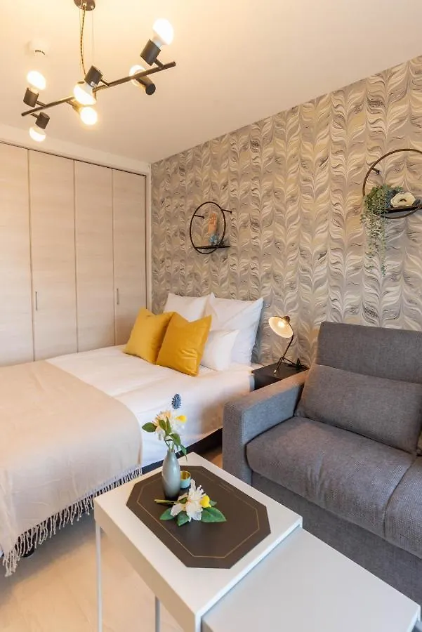 Bijou Suites Lieto Apm Osaka 0*,